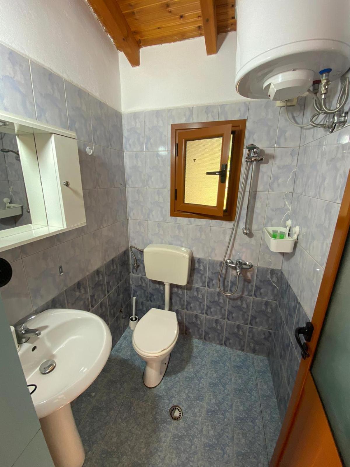 Sea View Apartments Vlorë Eksteriør bilde